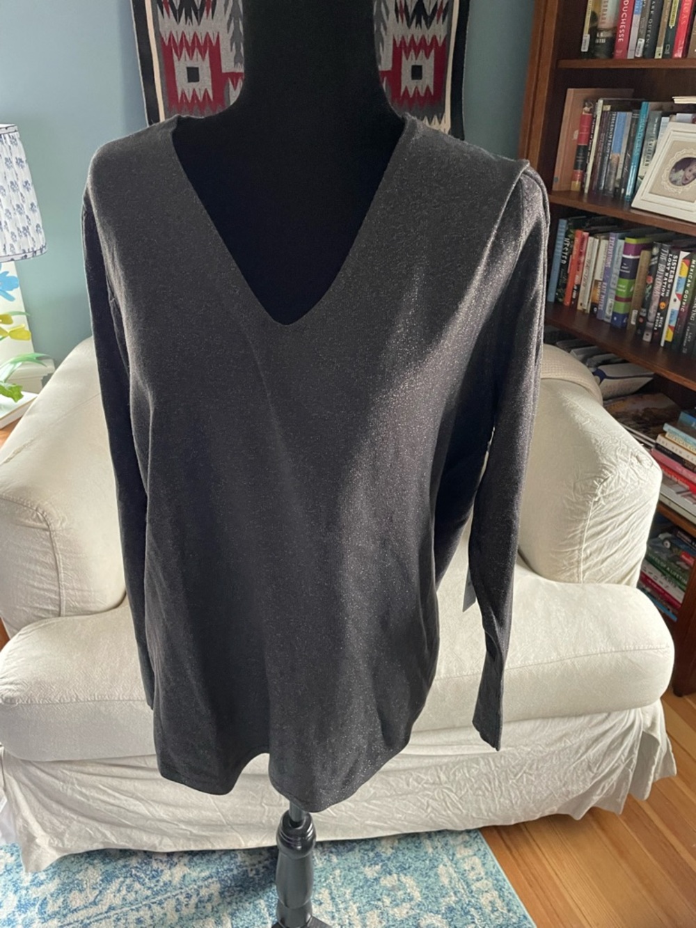 Chico’s V-neck Sweater in Pewter Lurex NWT SZ 16